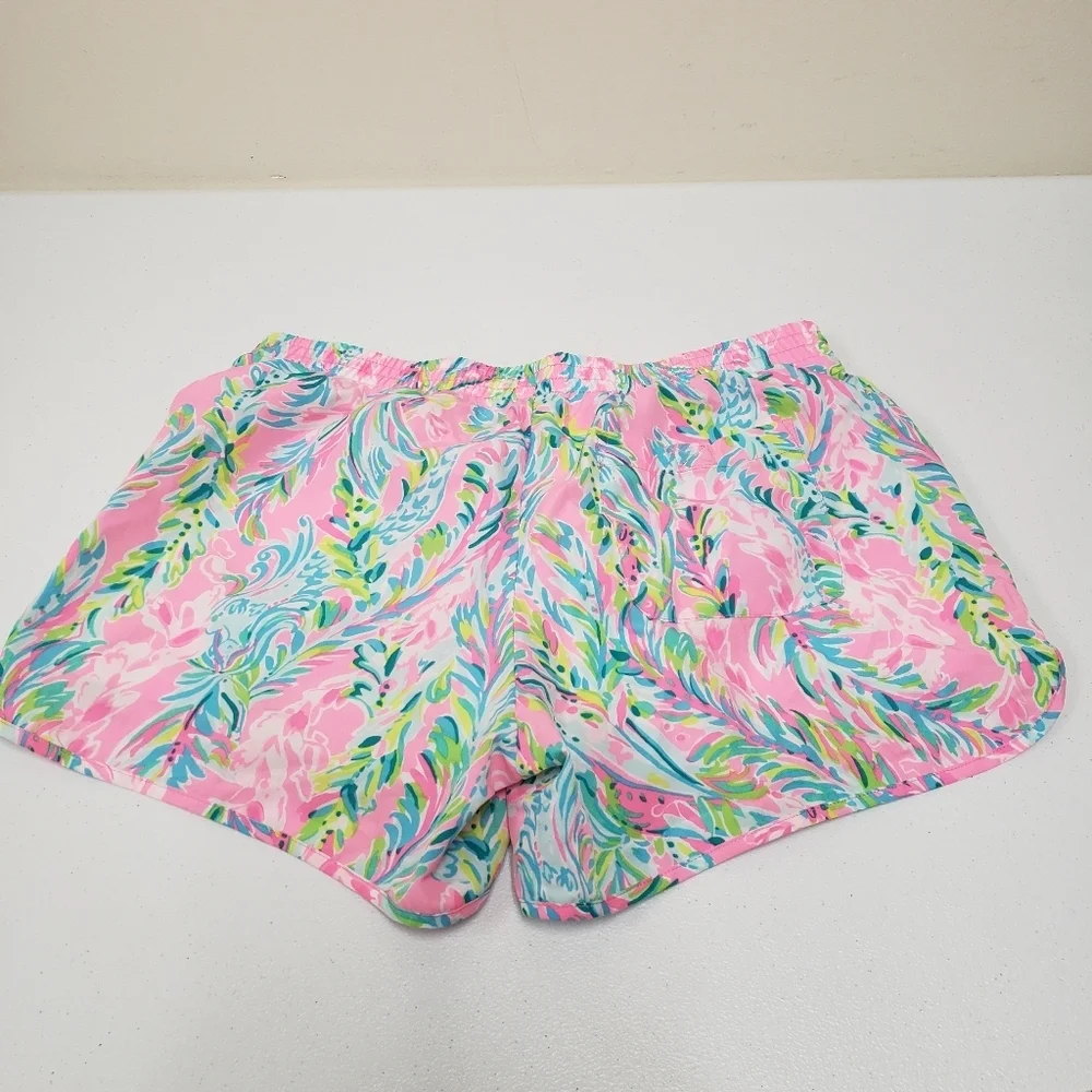 Lilly Pulitzer Womens Luxletic Shorts Size Small - Picture 2 of 7